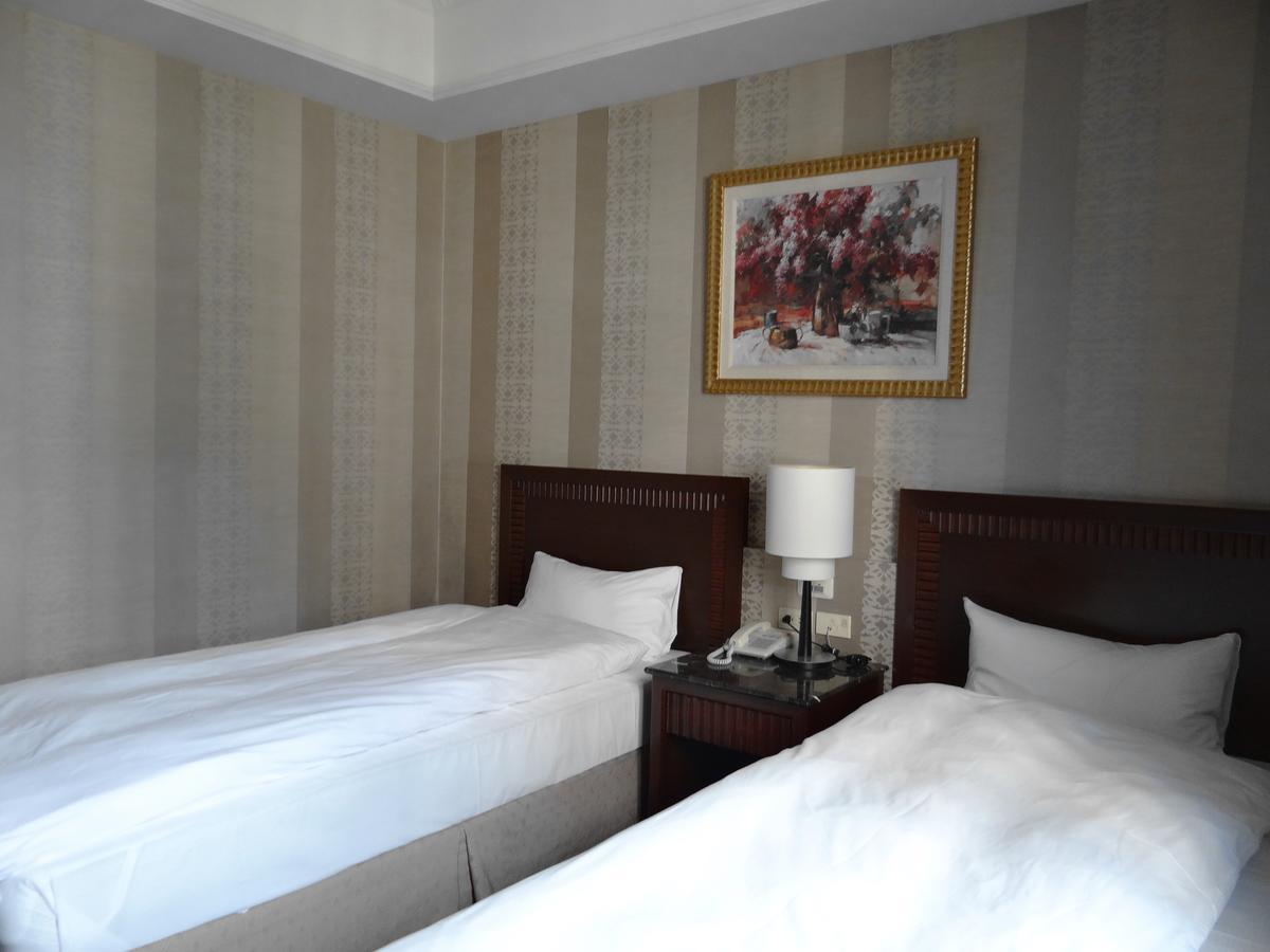 Wuzhou Hotel Hualien City Exterior photo